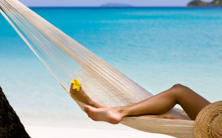 Hammock beach woman flower hat - a hammock free wallpaper