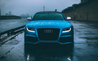 Blue car rainy street city - a blue car free wallpaper