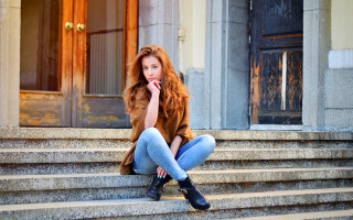 Woman sitting steps building fashion - the step of a building free wallpaper
