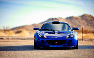 Blue sports car mountains parking 3 - a blue sports car free wallpaper for desktop