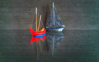 Small boat tiltshift polka dot - a smaller boat free wallpaper