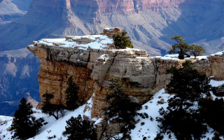 Cliff overlook canyon mountains snow - the cliff free wallpaper