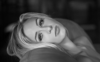 Blonde haired blue eyed woman - blue eye free wallpaper