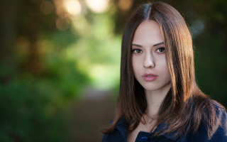 Woman longhair blue shirt serious - serious free wallpaper for desktop