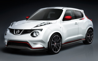 White nissan juke red light - the front of it free wallpaper