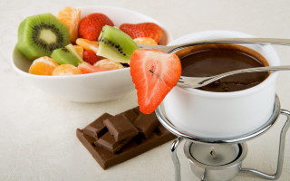 Bowl fruit chocolate table spoon - food photography free wallpaper