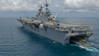 Military ship ocean tilt shift - the water below free wallpaper