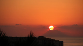 Sunset building mountain orange sky - sunset free wallpaper