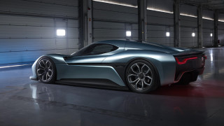Silver sports car garage red 3 - roof free wallpaper
