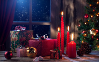 Christmas scene presents candles tree - candle free wallpaper