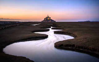 River field tallbuilding spire sunset - sunset free wallpaper