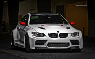 White car night road lights - a red tail light free wallpaper