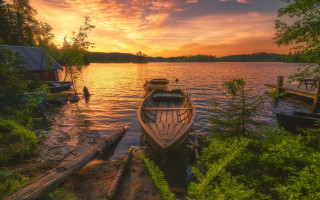 Lake sunset boat dock figure - beautiful free wallpaper for desktop