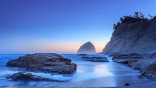 Fletcher martin beach rock formation - a beach free wallpaper for desktop