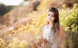 Girl field flower white dress - tall free wallpaper