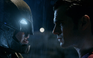 Batman couple rain nightlight hologram - their face free wallpaper
