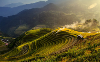 Rice field house mountain fog 2 - dai xi free wallpaper