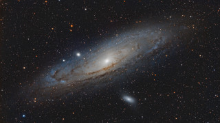 Colorful galaxy bright blue disk 3 - astrophotography free wallpaper