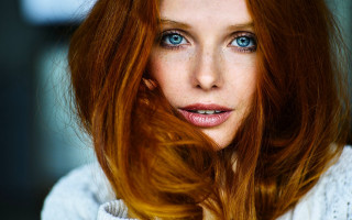 Eszter mattioni redhair blueeyes serious - serious free wallpaper for desktop