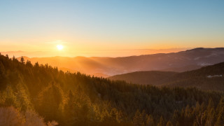 Sunset mountain trees horizon clouds - tree and mountains free wallpaper