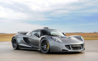Silver sports car parking lot 5 - a parking lot free wallpaper