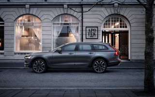 Volvo city street night storefront - a city street free wallpaper