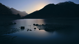 Lake mountain sunset anfomorph flare - amir zand free wallpaper