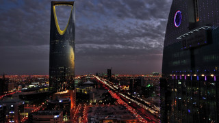 City skyline tall building night 12 - traffic free wallpaper
