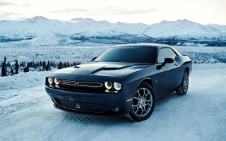 Black car snowy mountains digital - a snowy road free wallpaper