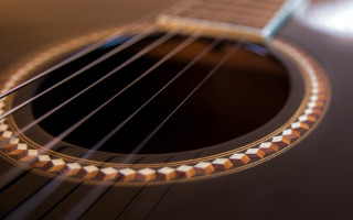 Guitar strings closeup tiltshift folkart - ella guru free wallpaper