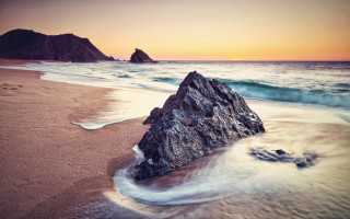 Rock sand beach sunset waves - impressionist free wallpaper