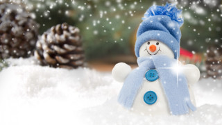 Snowman blue hat scarf christmas - pine free wallpaper