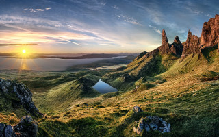 Sunset mountain lake rock bridge - a lake in the foreground free wallpaper