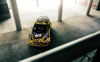 Modified car yellow wrap black - the front of its free wallpaper