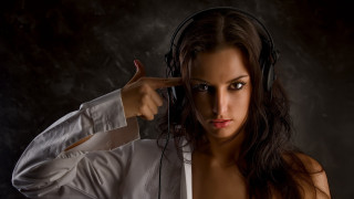 Woman headphones studio promo ella - headphone free wallpaper