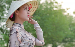 Woman hat dress flower portrait - ding guanpeng free wallpaper