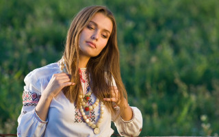 Woman white shirt necklace forest - a fence free wallpaper