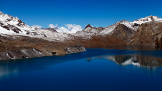 Mountain lake snow clouds sky - choi buk free wallpaper