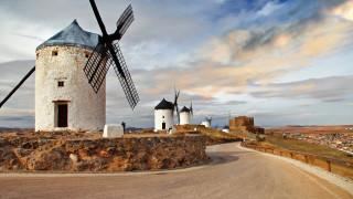 Windmill hill road buildings cloudy - a windmill free wallpaper