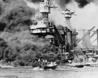 Large ship water smoke stacks - douglas shuler free wallpaper