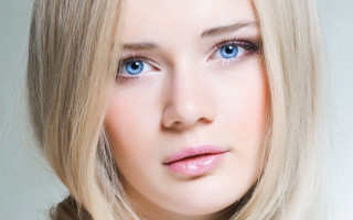 Blonde blueeyes woman photorealistic portrait - realistic shaded perfect face free wallpaper