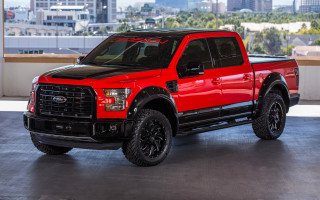 Red truck garage city night - matte finish free wallpaper