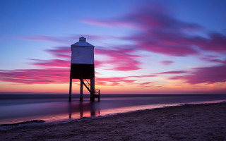 Small tower beach ocean sunset - top of a beach next free wallpaper