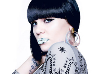 Woman nose piercing arm tattoo - her nose free wallpaper