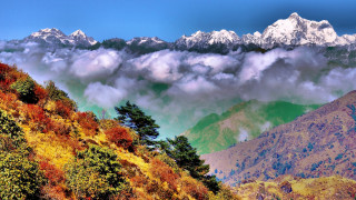 Mountain range clouds trees autumn - cui bai free wallpaper