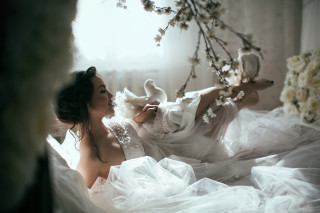 Woman flower bird bed dress - daphne mcclure free wallpaper