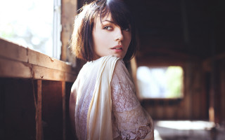 Anka zhuravleva woman white shirt - natural free wallpaper