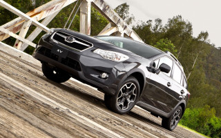 Black suv wooden road bridge - a black suv free wallpaper