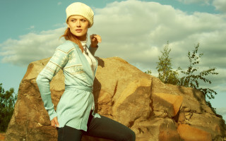 Woman hat sweater rock formation 2 - barbizon school free wallpaper