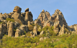 Mountain rocks trees blue sky - edi rama free wallpaper